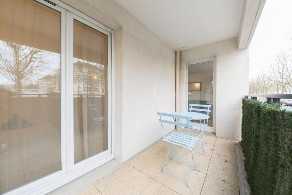 Suite Moderne Familiale 8 Pers - Disney 10M - 2 Sdb Бюсси-Сен-Жорж Экстерьер фото